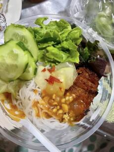 Bún Chả Chẻo