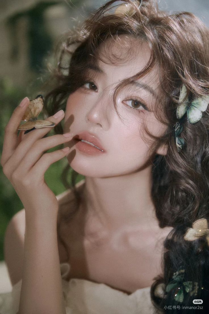 Người khác yêu thì cần tiền, tôi yêu thì cần mạng