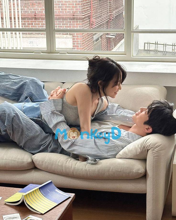 Anh ơi, em chia tay rồi, tâm trạng không tốt, anh có thể đến chơi vài ván game với em không?