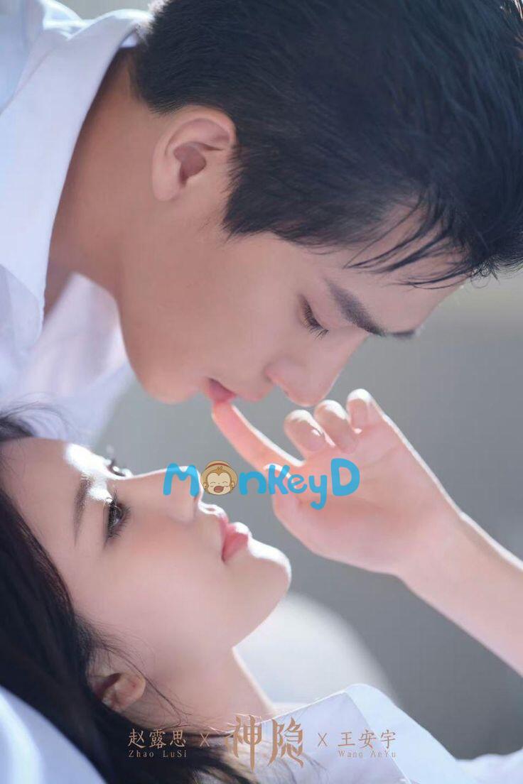 Vòng Tay Rắn Bạc