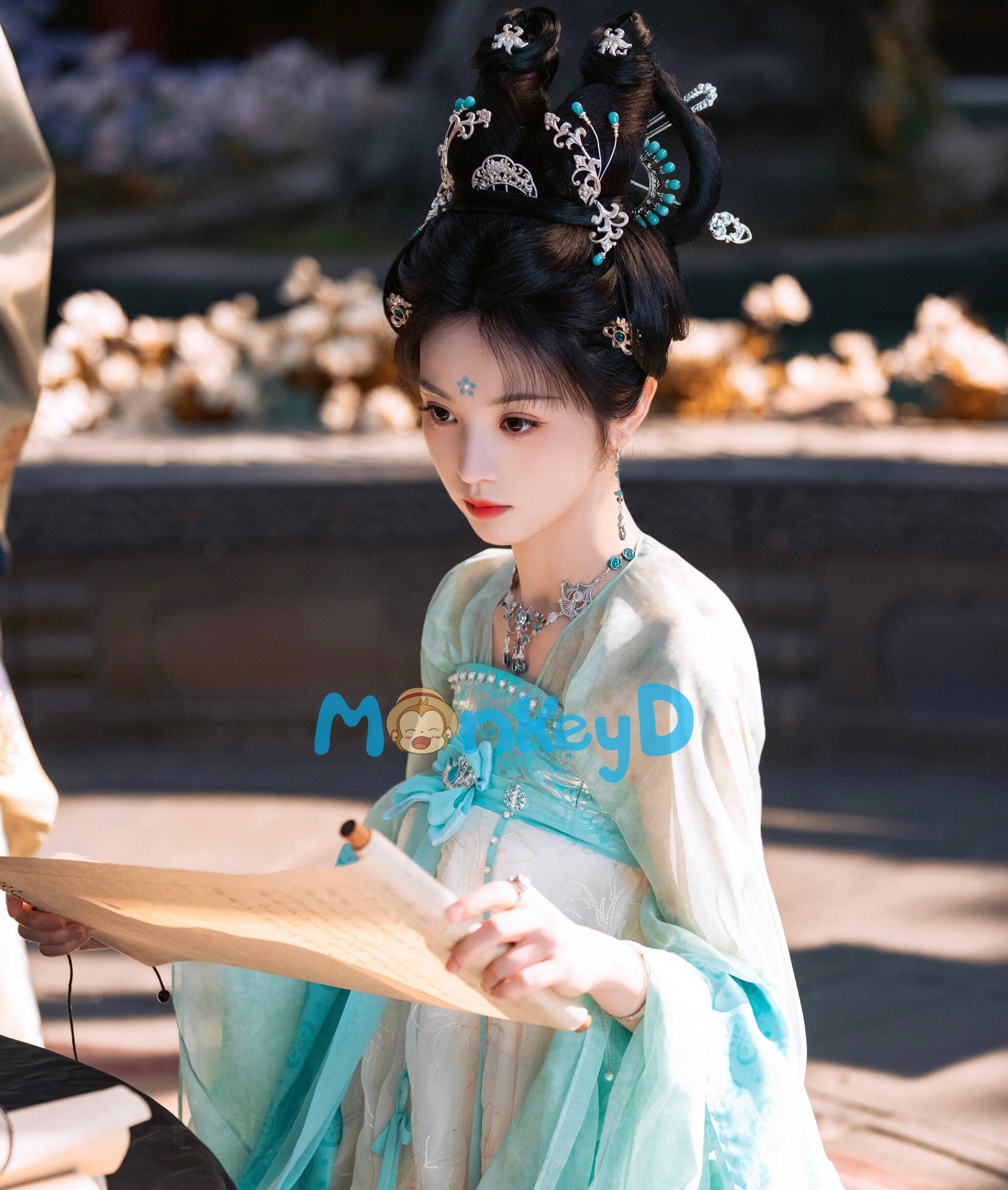 Nhật ký trở thành yêu phi mất não HE