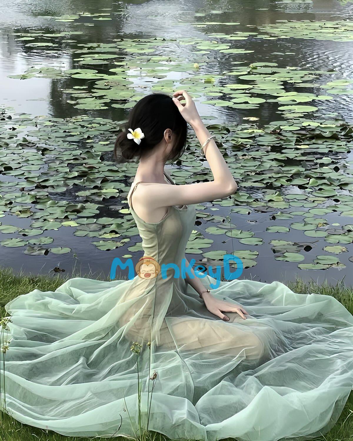 Anh Không Hạnh Phúc, Em Không Siêu Thoát