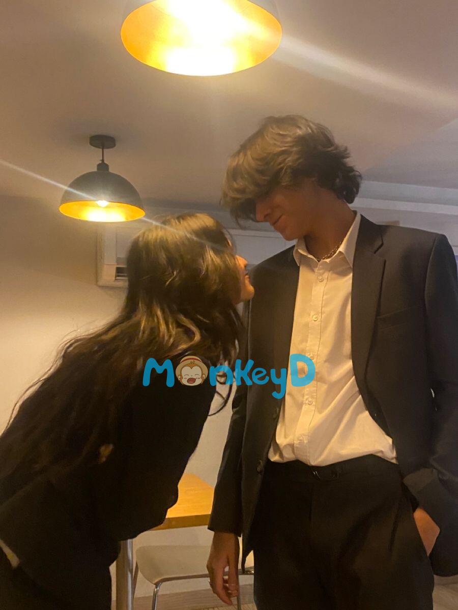 Chia tay rồi, tôi dùng WeChat của bồ cũ làm sổ chi tiêu