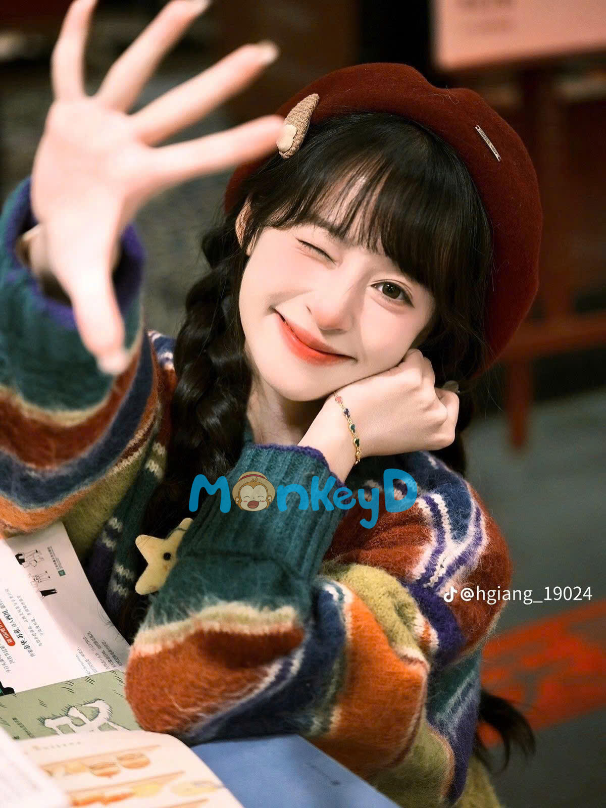 LỜI YÊU THẦM KHÓ NÓI