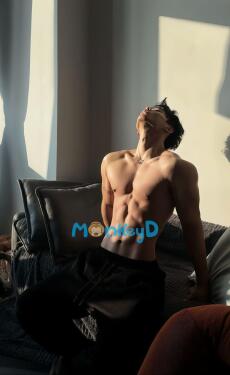 TRÙM TRƯỜNG GÀO THÉT TRONG VÔ VỌNG