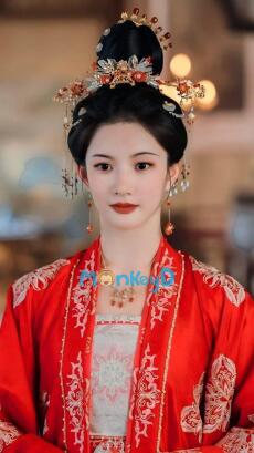 PHU QUÂN SỞ KHANH, TA LÀ TRƯỞNG CÔNG CHÚA NƯỚC ĐỊCH