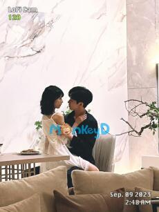 Gặp nhau nơi tăm tối