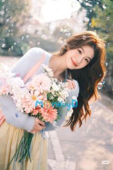 Con Gái Nhặt Rác Và Người Mẹ Không Ai Cần